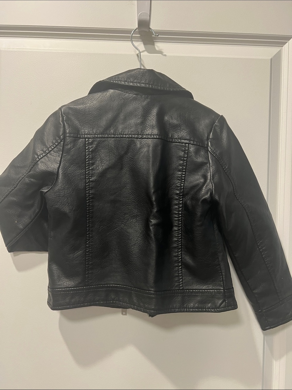 Primark, Girls Black Faux Leather Biker Jacket. Like new. - Picture 5 of 9